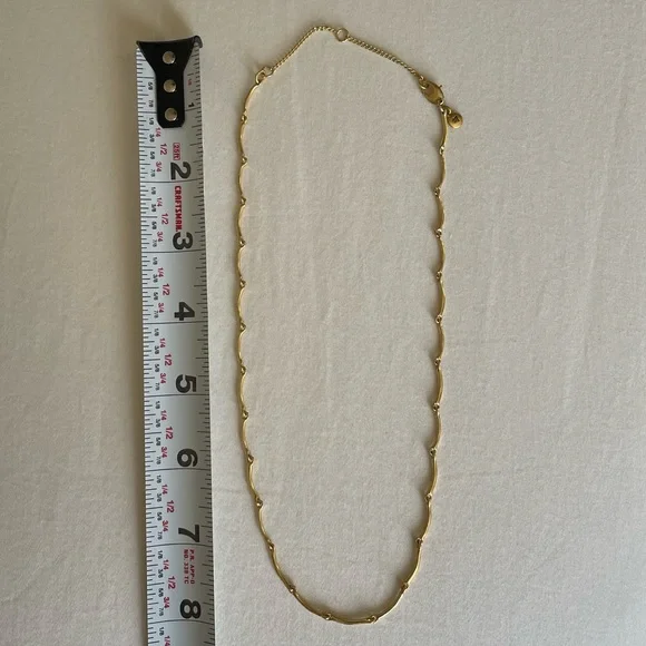 Madewell Scalloped Gold Necklace - Picture 4 of 4